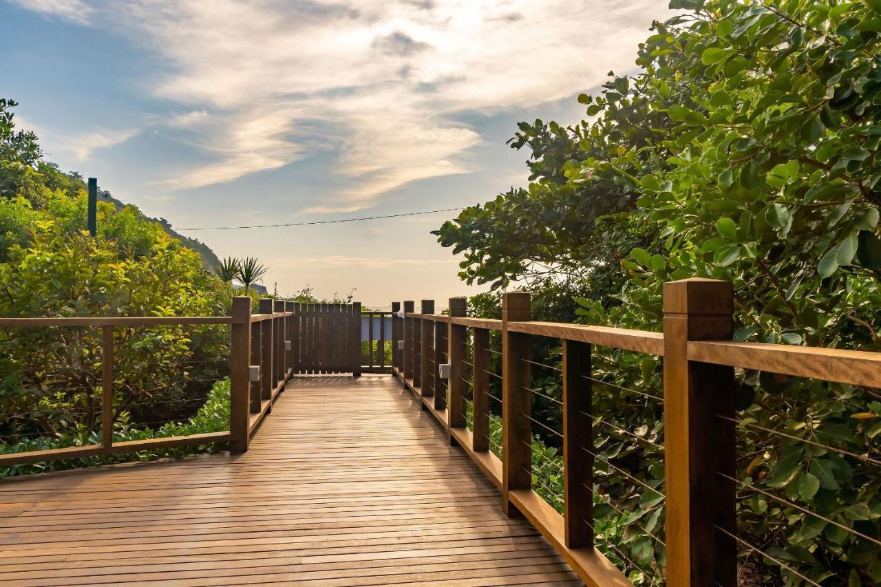 Varandas Do Atlantico: Beachfront Comfort Apartment *