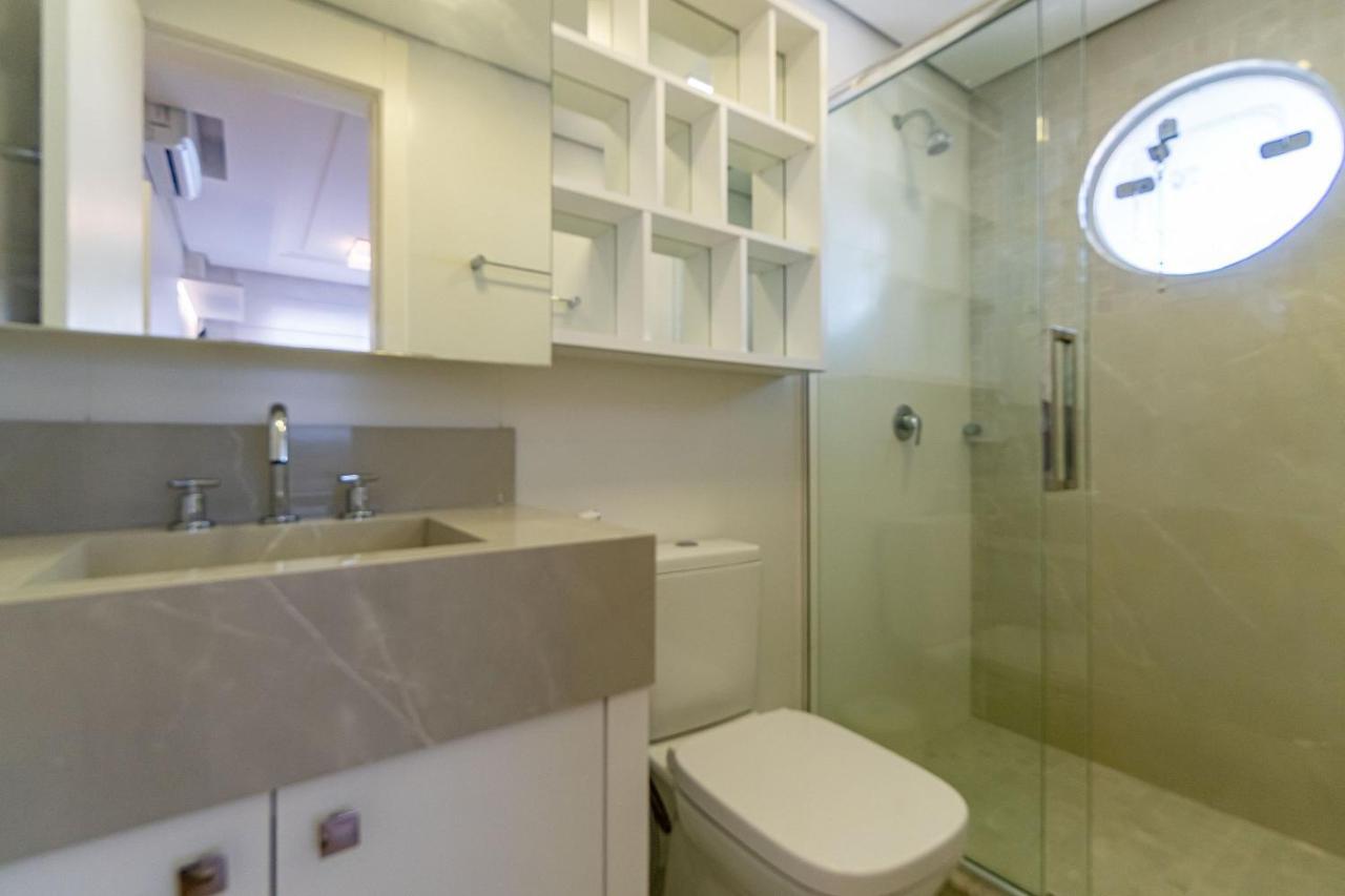 Apartment Varandas Do Atlantico: Beachfront Comfort Bombinhas